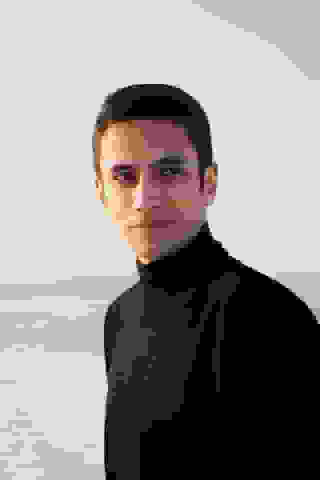 linkedin-profile-picture-ai-nonprofit-industry