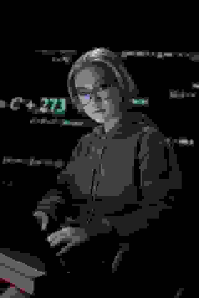 linkedin-profile-picture-ai-tech-industry